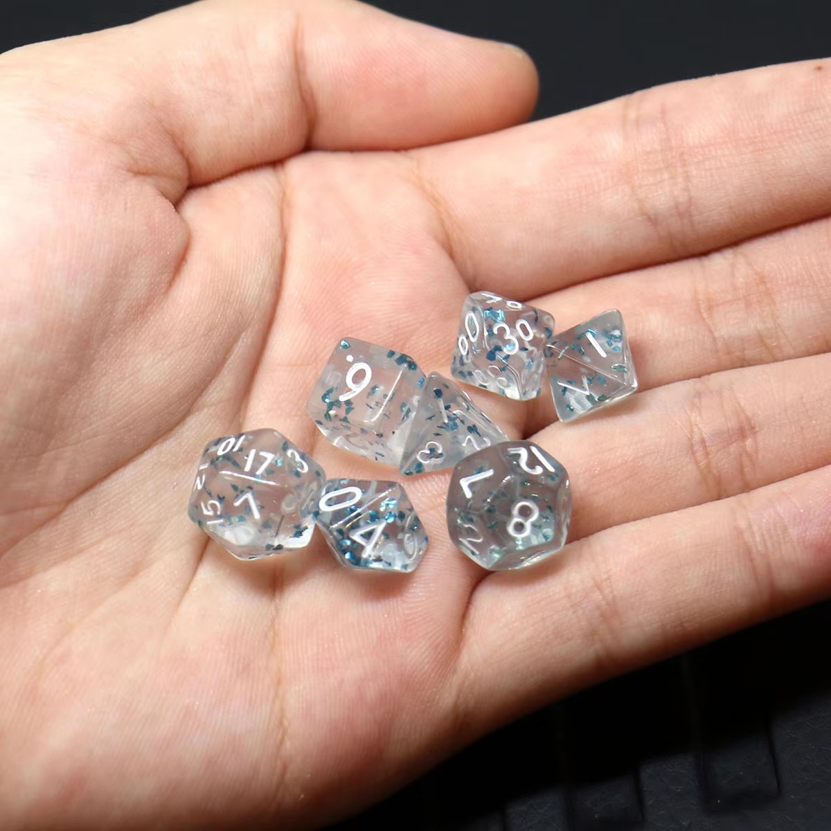 Juego de Mini Dados Poliédricos Rol Acrílico (7 Piezas) | Variedad - Imagen 4